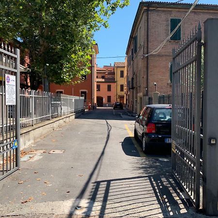 شقة Bed In Bo Porta San Donato بولونيا المظهر الخارجي الصورة